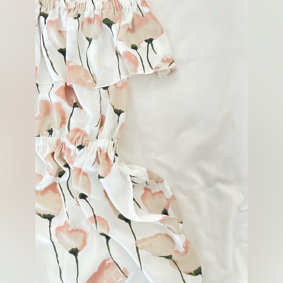 Aritzia off the shoulder dress (size small) - Picture 5 of 5